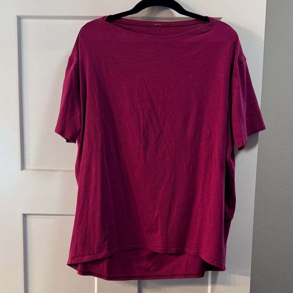 Lululemon back in action short sleeve in magenta purple.